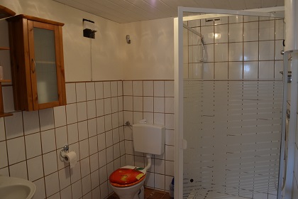 Bild - Ferienwohnung 2: Bad mit Dusche/WC